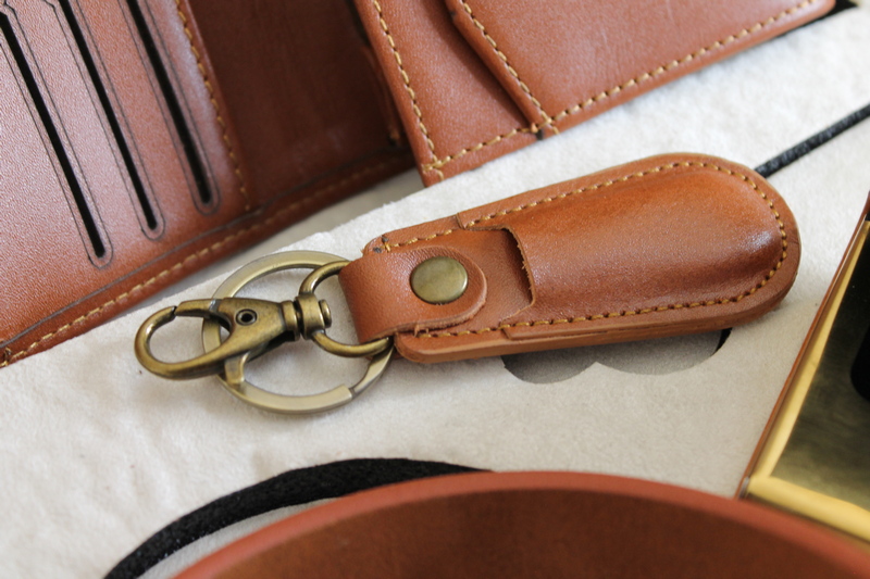 ست زنانه چرم طبیعی